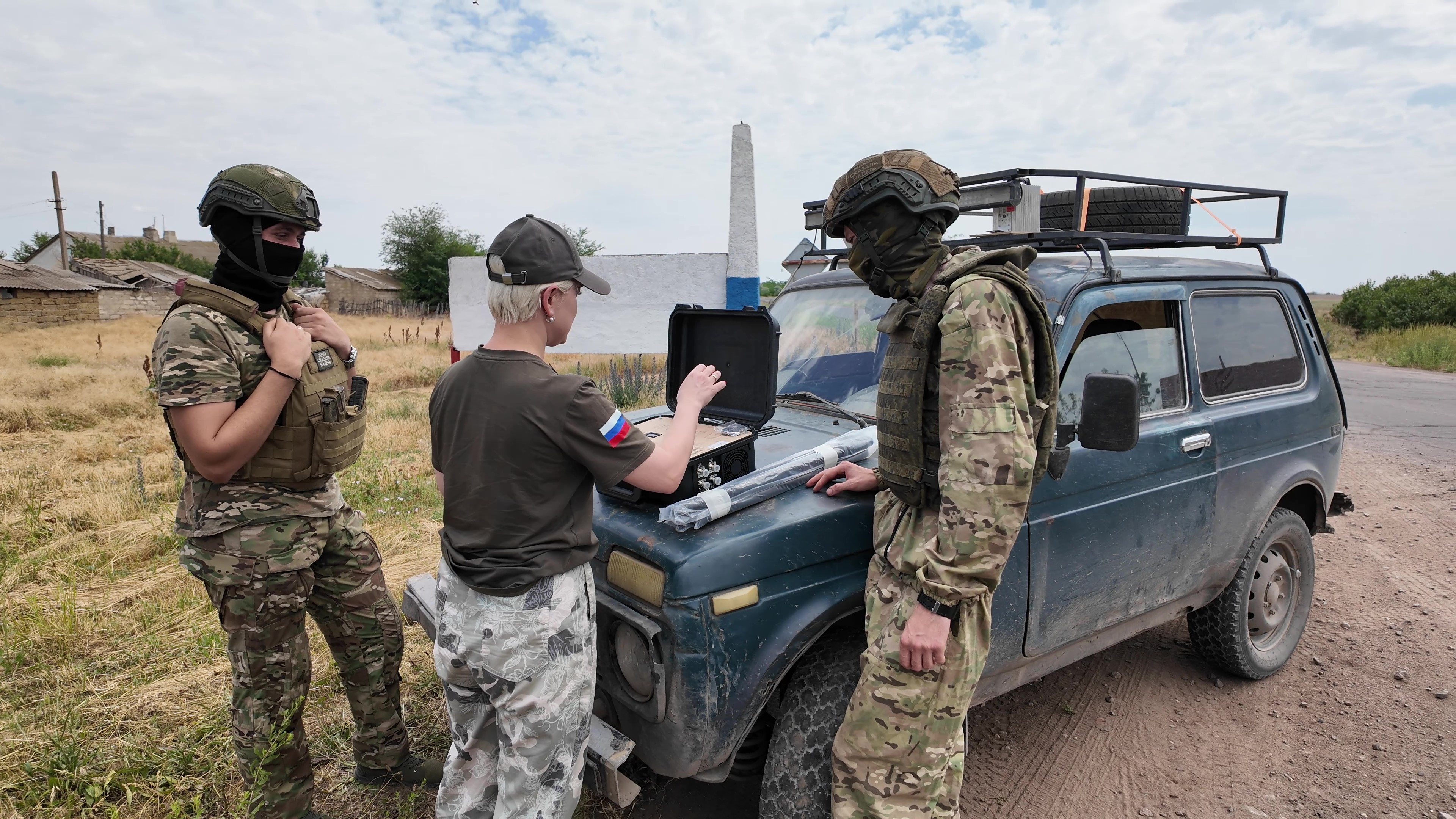 Крымчане передали РЭБ «Прометей» бойцам в зону СВО