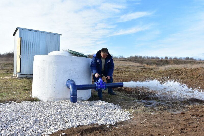 Пять новых скважин с артезианской водой запустили в Крыму