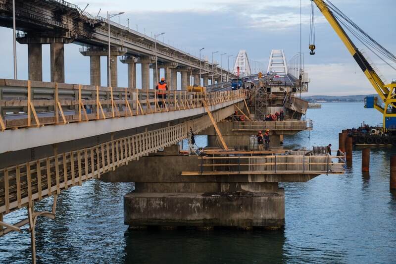 На Крымском мосту установили все четыре пролёта