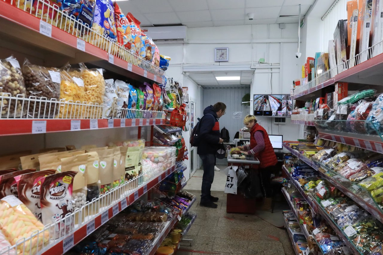 Крымские торговые сети пересчитают стоимость продуктов питания и снизят цены