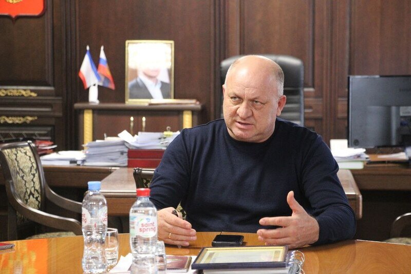 Состоится ли сезон в Керчи, как местные помогают бойцам СВО и какие места нужно обязательно посетить: интервью с главой города