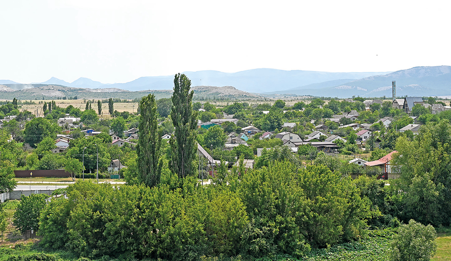 Чему радуются и на что жалуются жители Чернополья Белогорского района