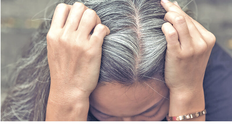 Цвет молодости: как спасти волосы от седины
