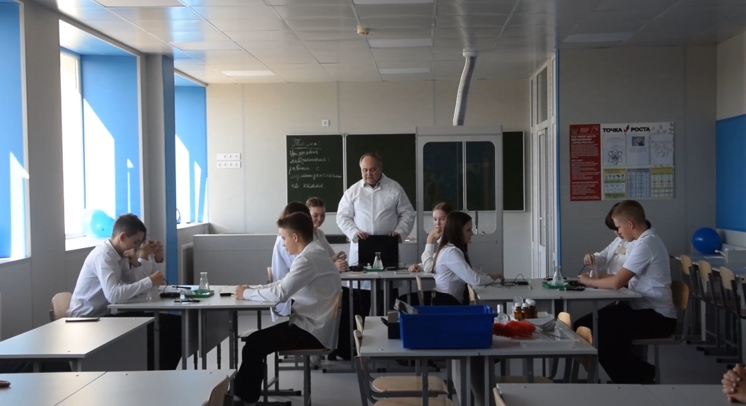 В Симферополе открылись два центра «Точка роста» 