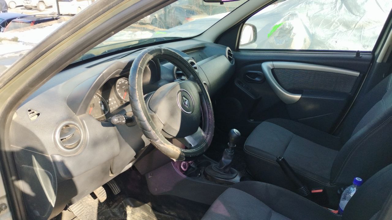 Семнадцатый автомобиль с баланса федеральных ведомств в Крыму отправится бойцам на СВО