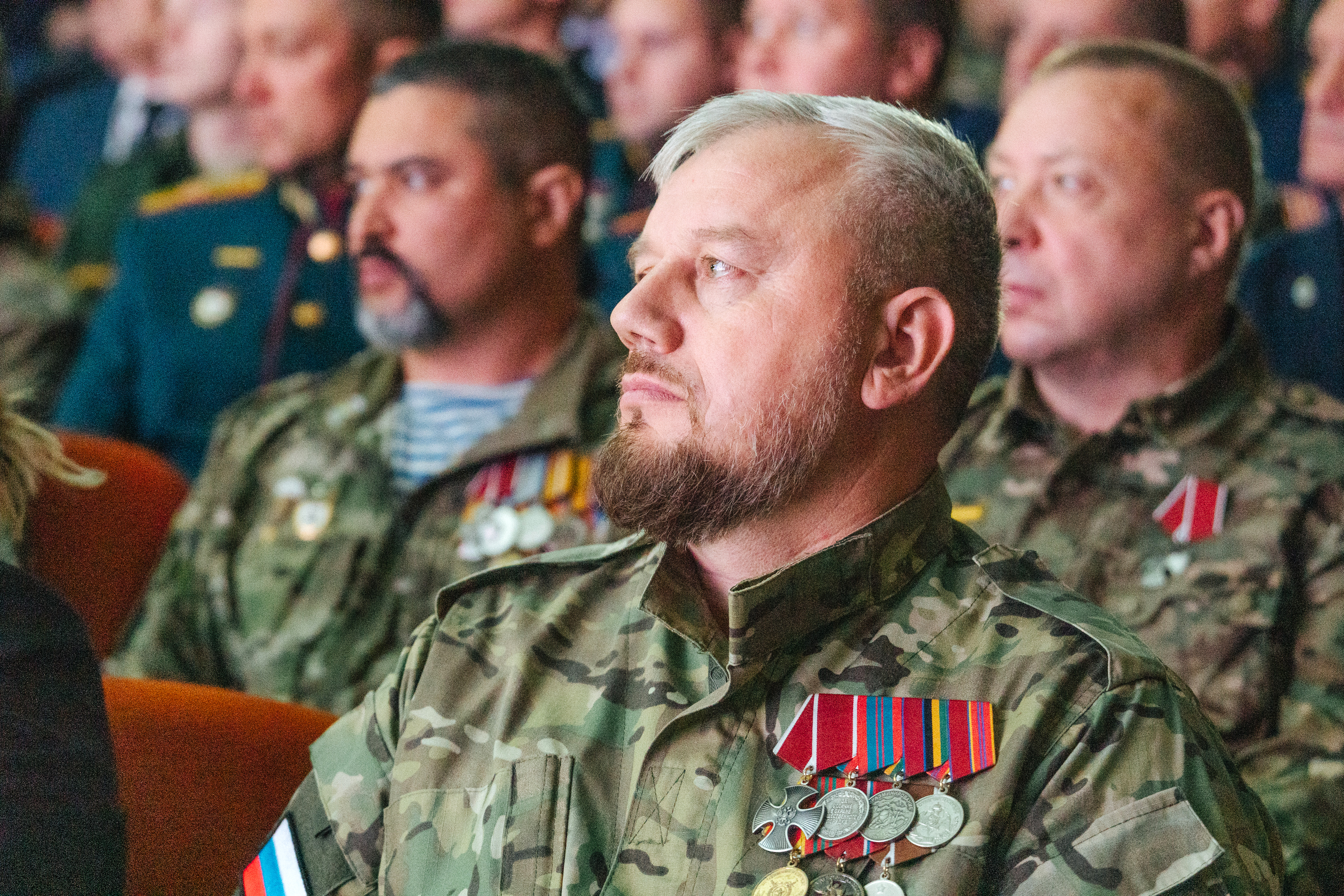 Ветераны СВО поделились опытом профессиональной адаптации на Форуме «Вместе победим»