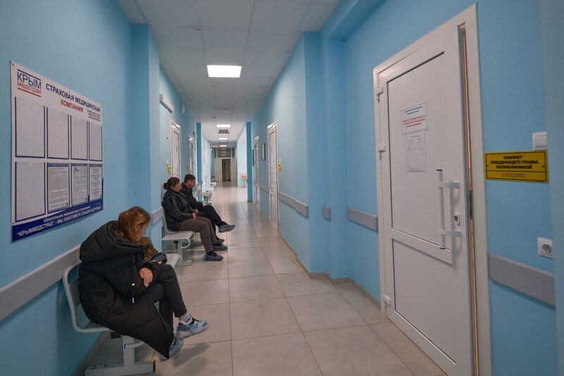 В Крыму к открытию готовится сразу насколько медучреждений