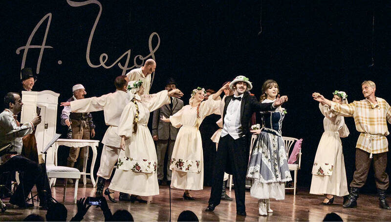 В Крыму состоялись гастроли Мариупольского драматического театра