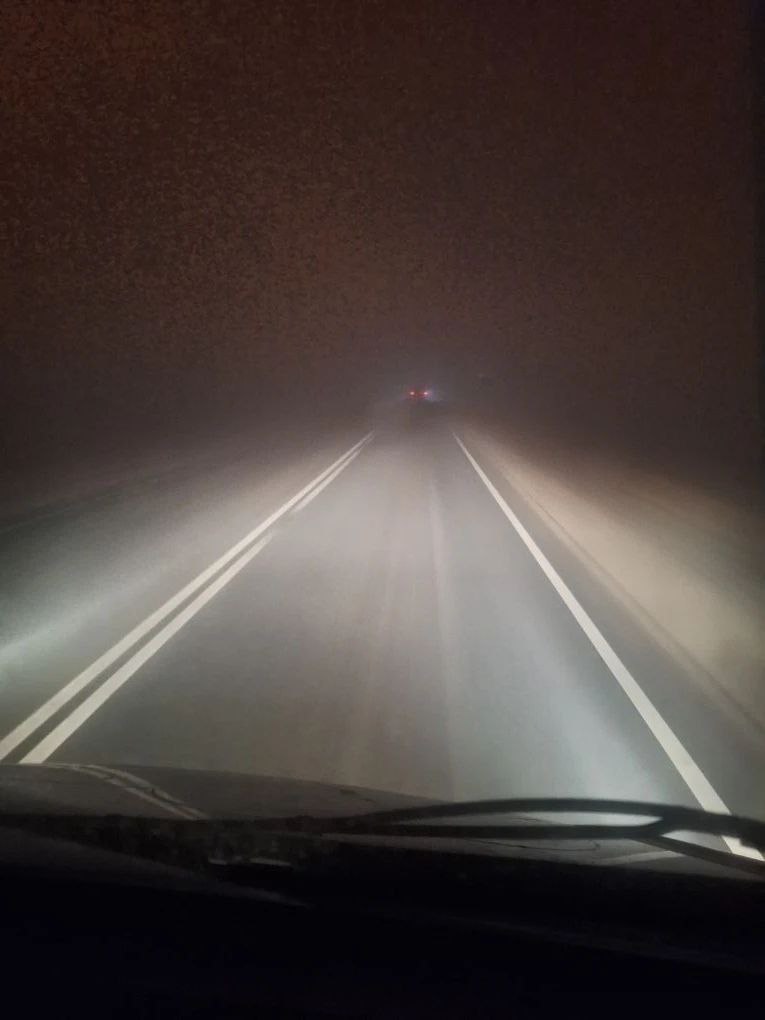 Туман окутал Крым: на каких дорогах самая плохая видимость