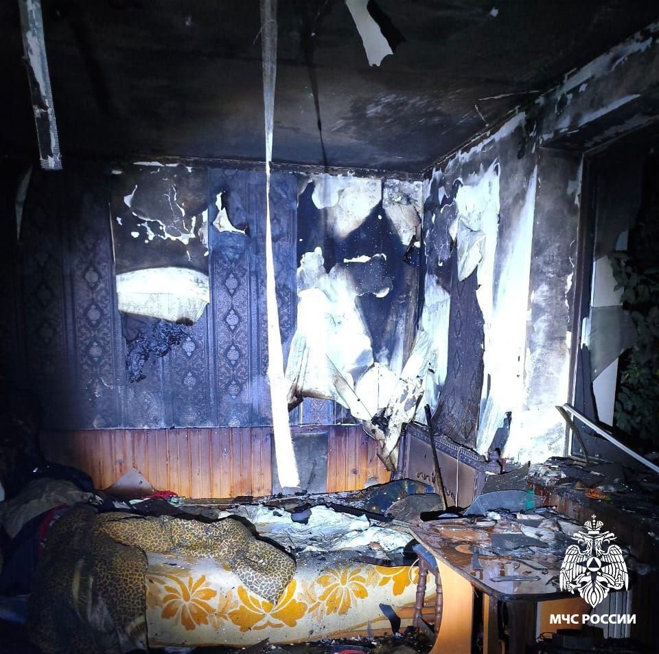 В Ялте при пожаре в трёхэтажном частном доме погибли три человека