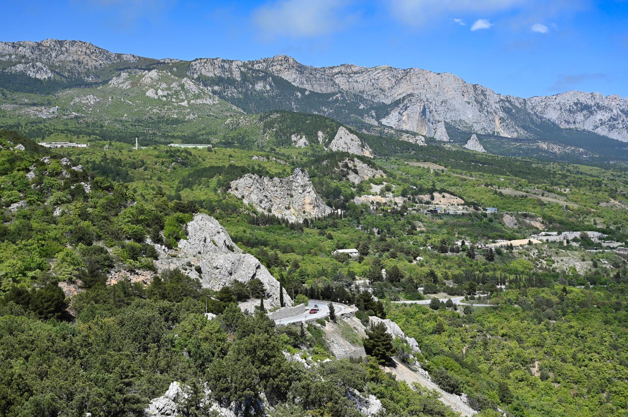 В Симеизе за 160 млн рублей продают историческую виллу