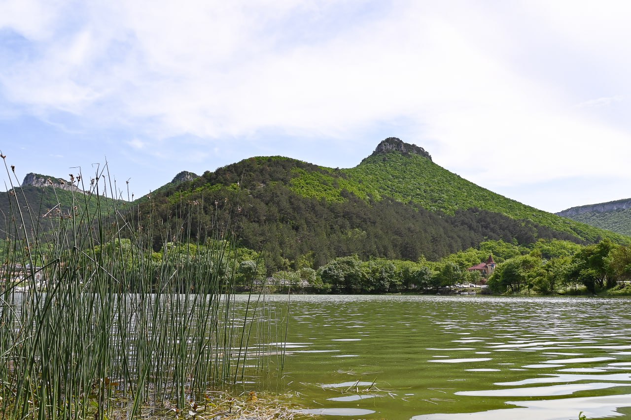 Погода в Крыму 1 сентября: днём до +30