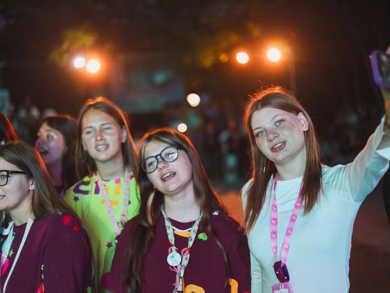 Подросткам разрешили работать по выходным: как новый закон упрощает трудоустройство несовершеннолетних