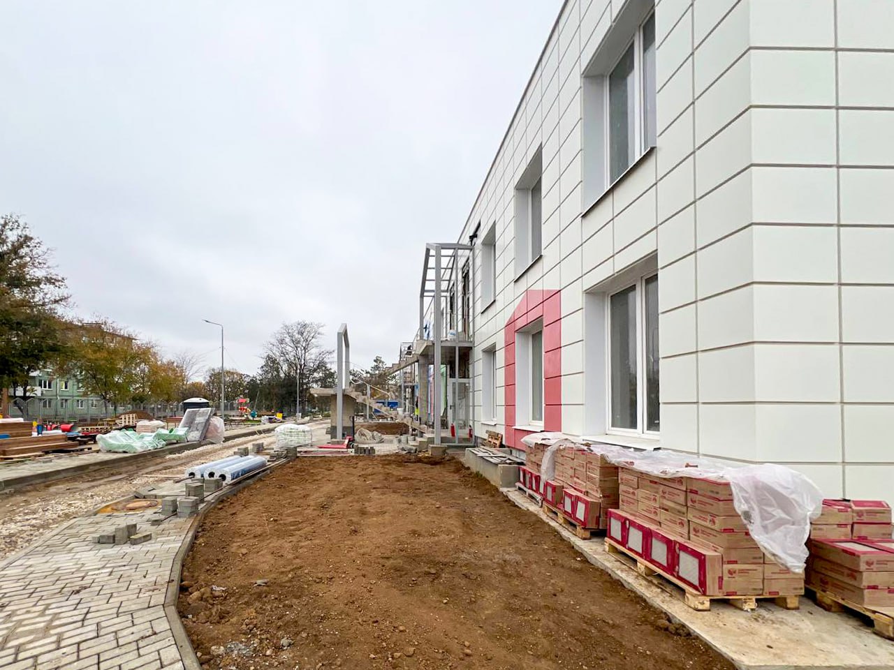 Гоцанюк потребовал ускорить строительство детского сада в Джанкойском районе