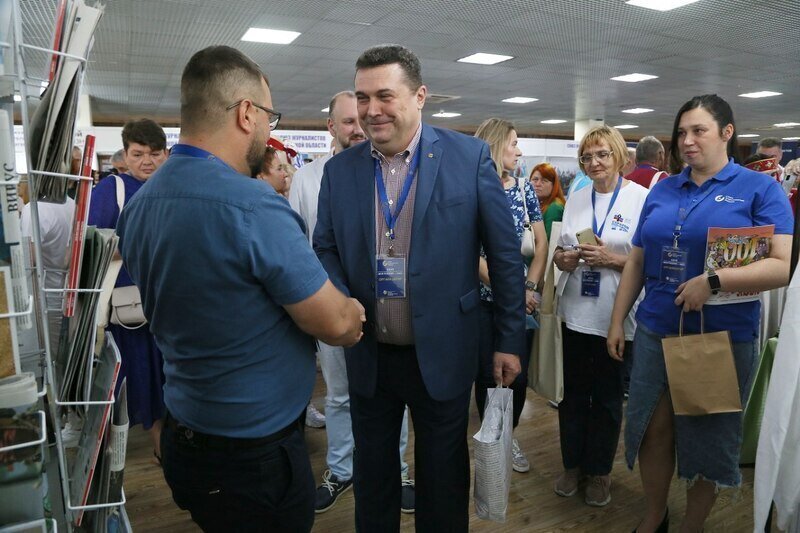 Владимир Соловьев высоко оценил качество и контент медиахолдинга "Крымской газеты" на форуме «Вся Россия-2023»