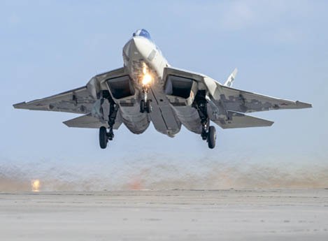 Российский Су-57 против ПВО: как истребитель обходит натовские системы