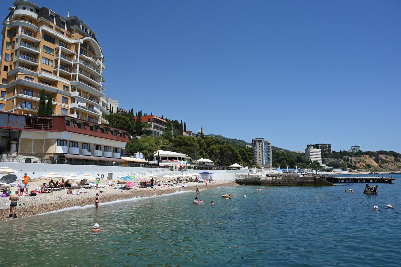 Отпуск без перегрева: как не заболеть на крымском побережье