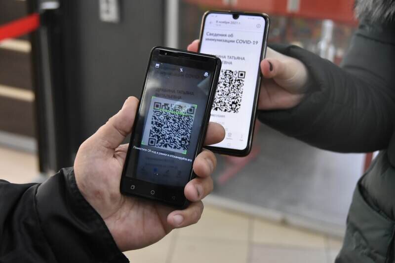  В Крыму отменили тесты на COVID-19 для въезжающих из других стран