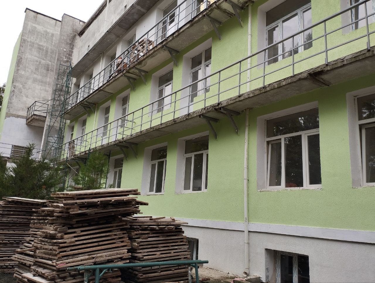 Капремонт Красногвардейской ЦРБ завершат в следующем году