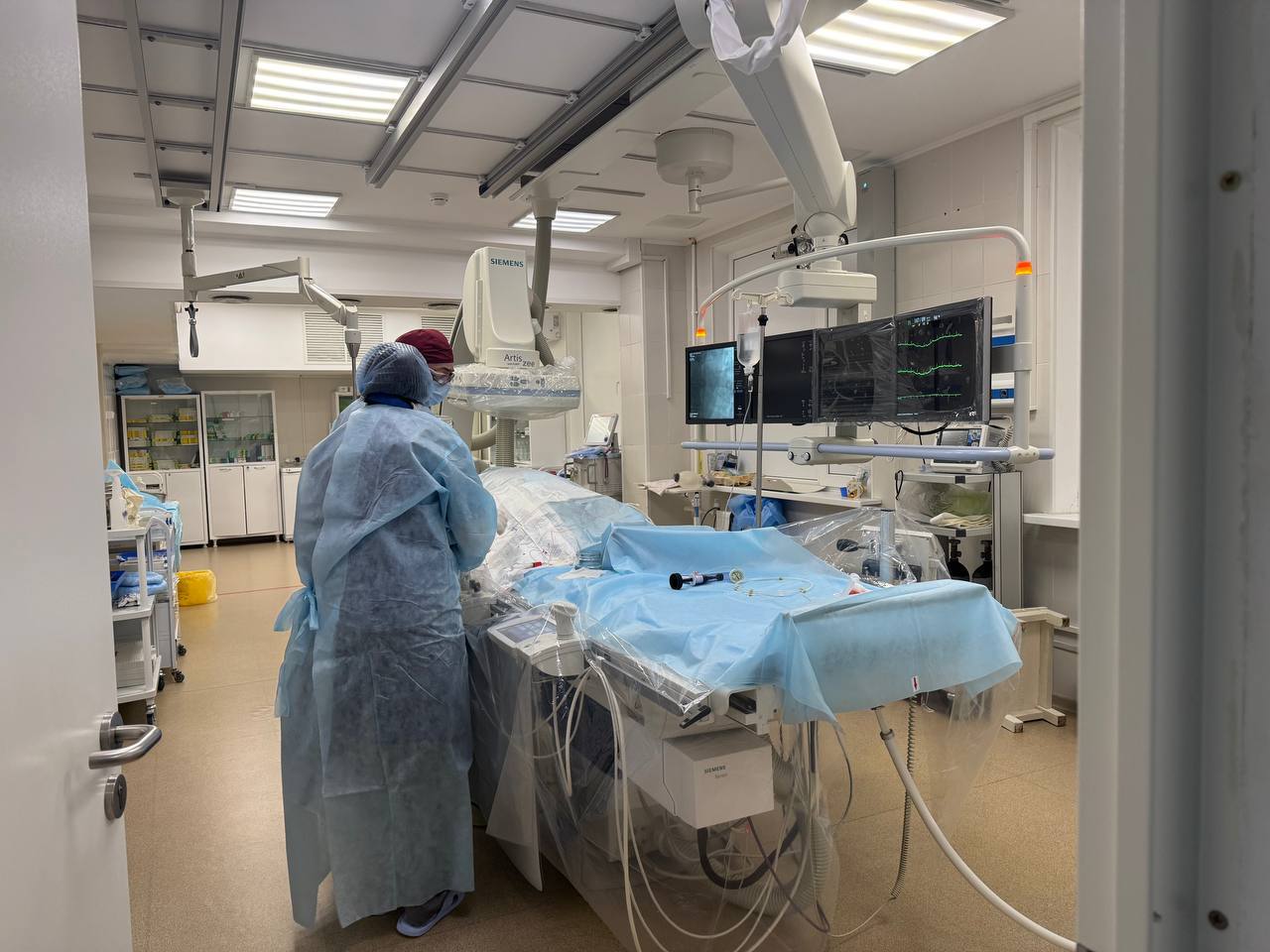 Керченские хирурги освоили инновационную методику операций на сердце и сосудах