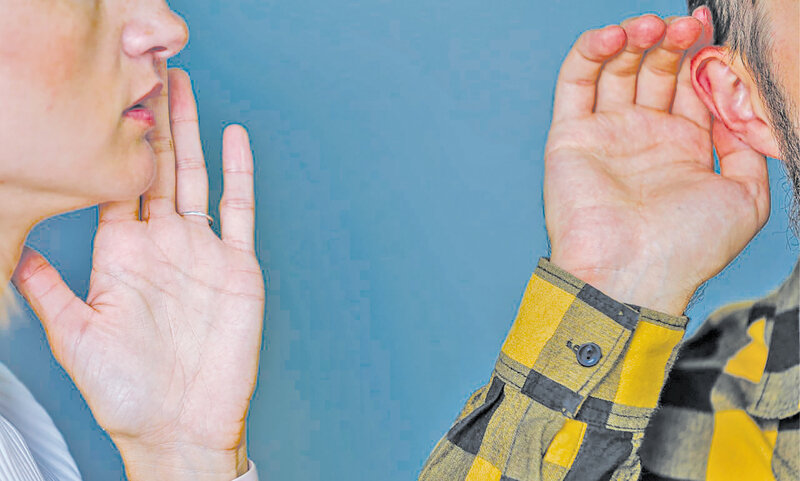 Что скажут люди: почему возникает зависимость от мнения окружающих и как с ней бороться