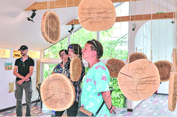 Нажми и послушай: как работает крымский Музей языков мира 