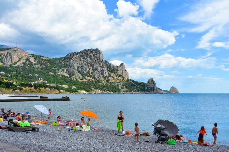 Крым получил 165 млн рублей на развитие туристической инфраструктуры пляжей