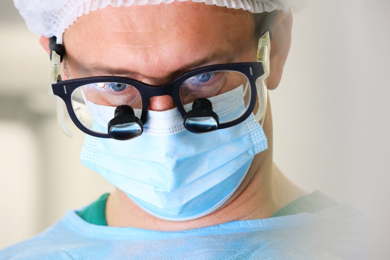 Эксперт рассказал о тонкостях лечения зубной боли летом