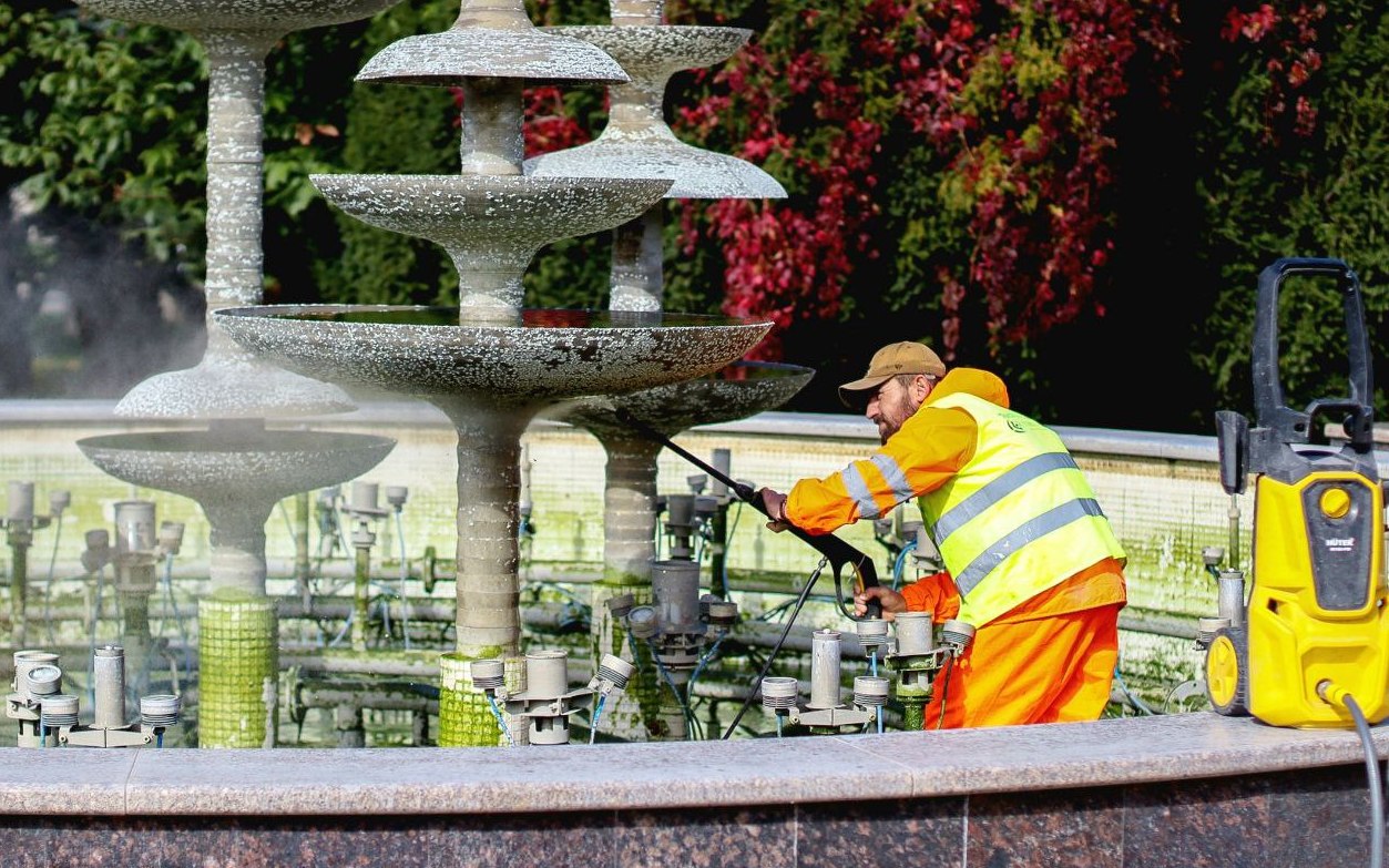 В Симферополе завершается сезон фонтанов