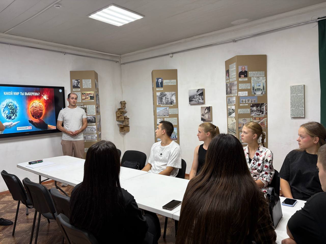 Крымским студентам рассказали о событиях 3 сентября 2004 года в Беслане