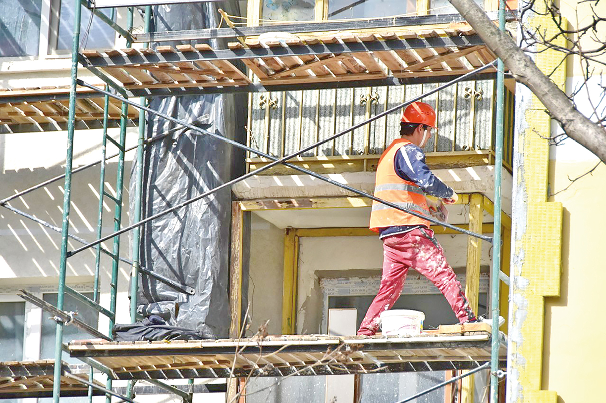 В Крыму вырастет размер взноса на капитальный ремонт: с чем это связано