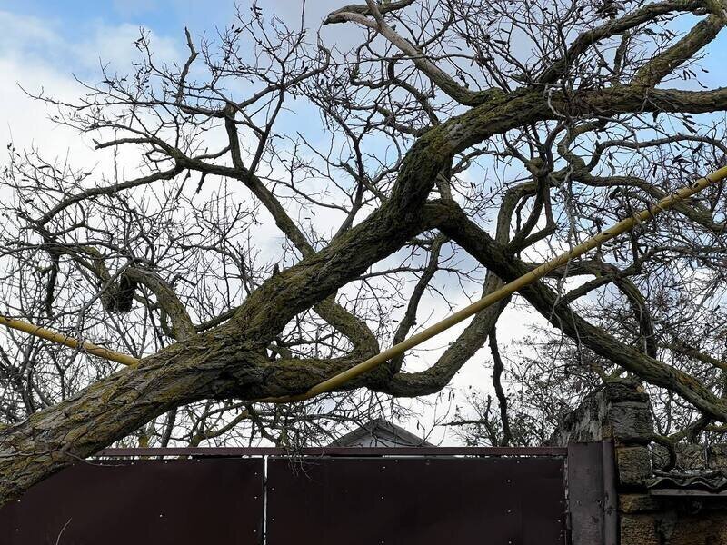 Существует угроза жизни и здоровью: в МЧС Крыма предупредили о предстоящем ухудшении погоды