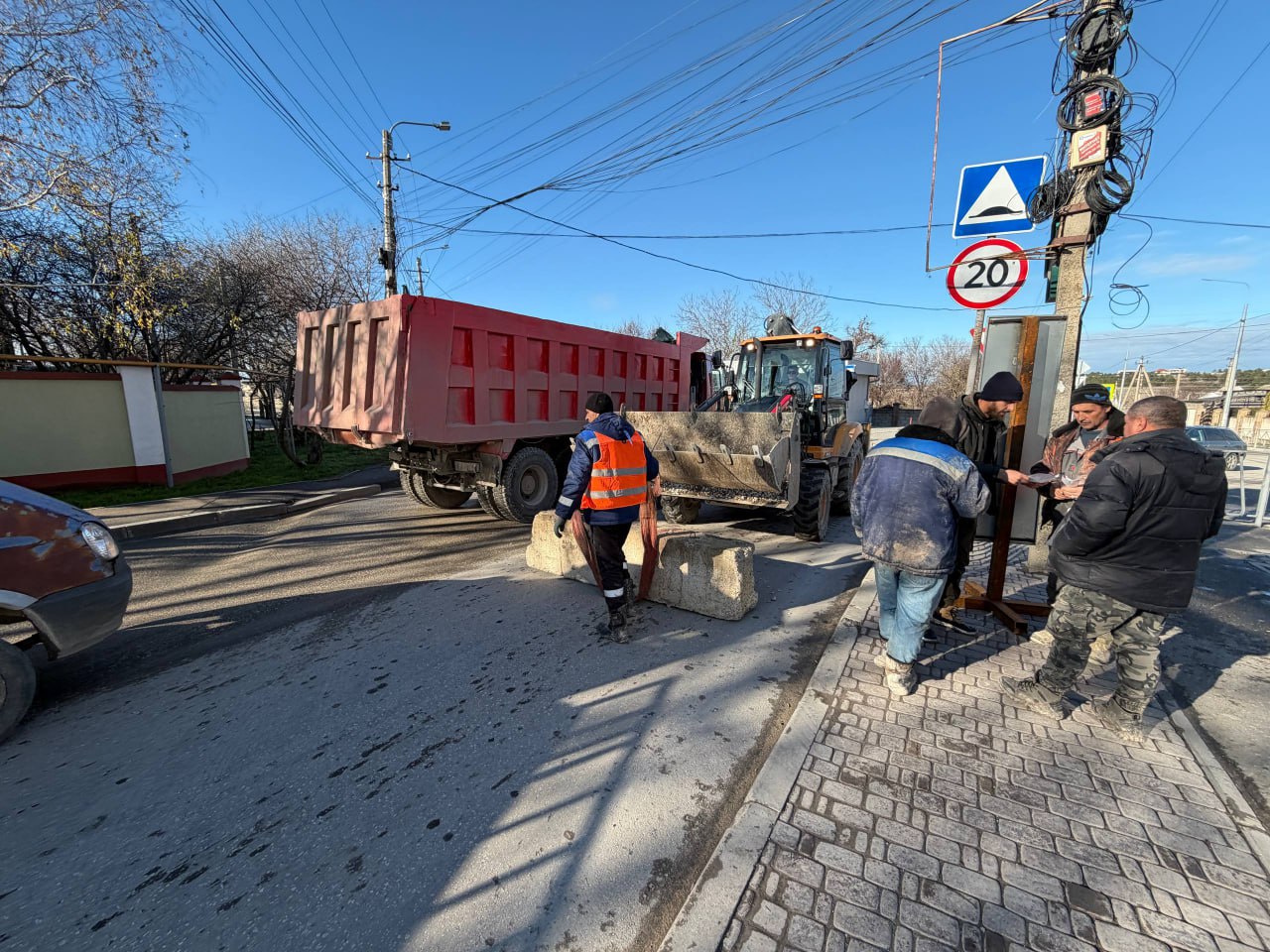 В крымской столице на 11 дней ограничат движение на пересечении трёх улиц