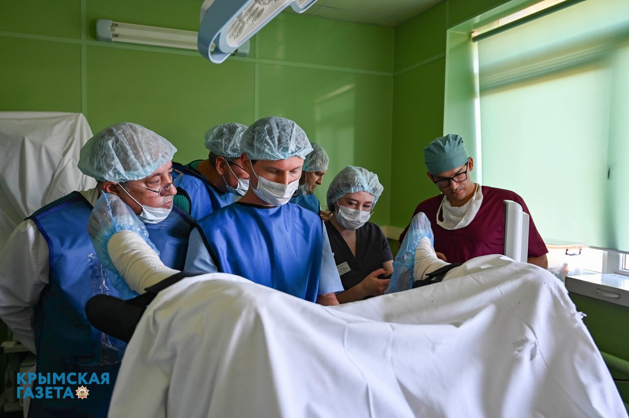 Крымские врачи провели первую в регионе процедуру брахитерапии предстательной железы