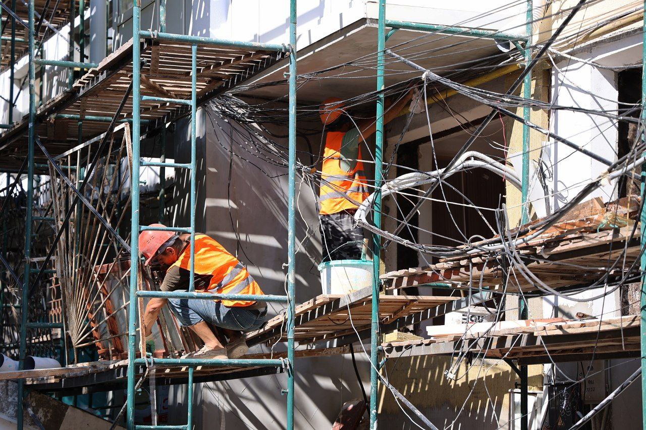 В Симферополе капитально отремонтируют более 100 многоэтажек