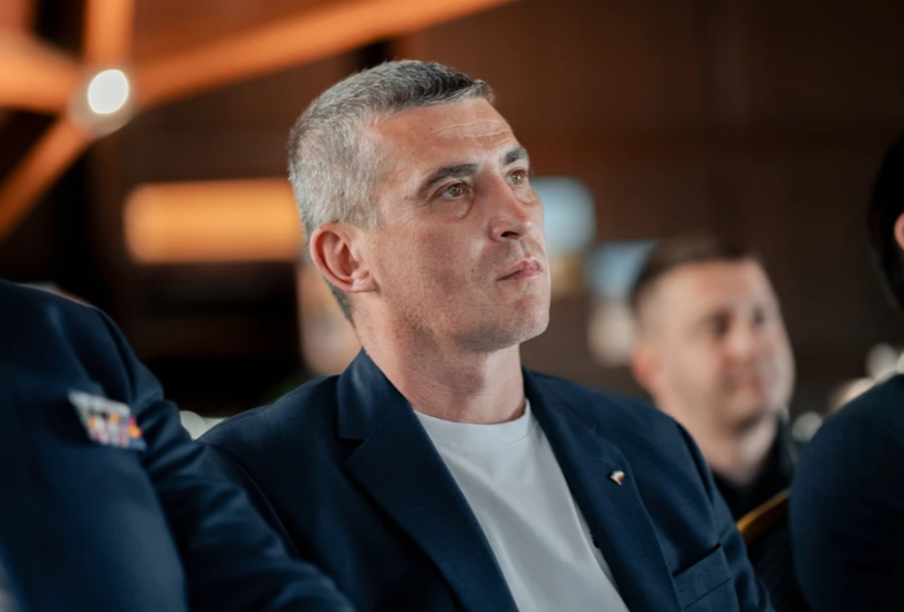 Нервы становятся крепче: глава Уютного Александр Щеголев рассказал, как боевой опыт помогает в мирной службе