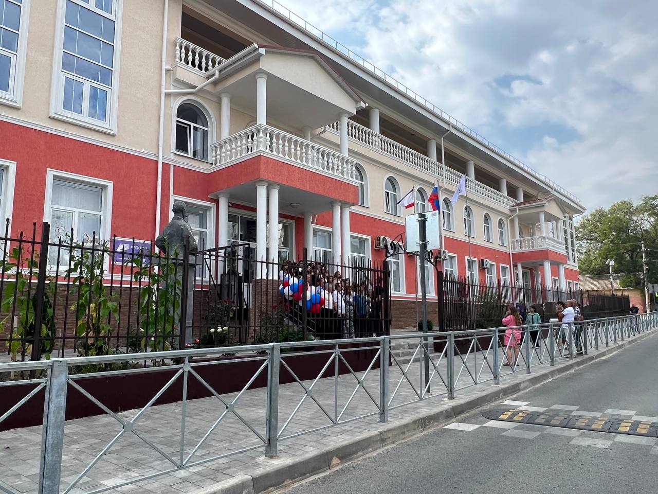 Всё стало лучше в сотни раз: Крымское художественное училище им. Н. Самокиша открылось в Симферополе после реконструкции