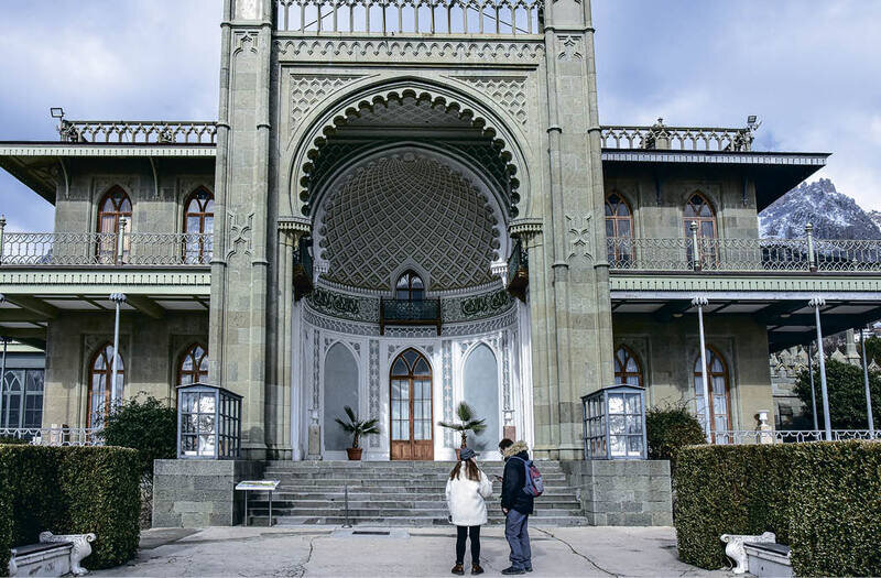 При лунном свете: откуда появилась традиция давать концерты во дворе Воронцовского дворца