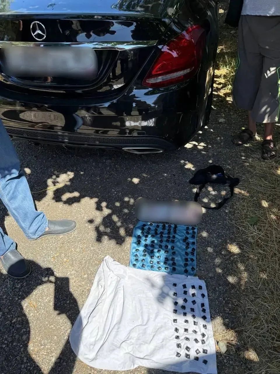 В Симферополе поймали наркокурьера с 117 свёртками гашиша