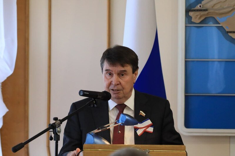 Ситуация с ЧВК «Вагнер» разрешится в течение двух-трёх дней - сенатор от Крыма