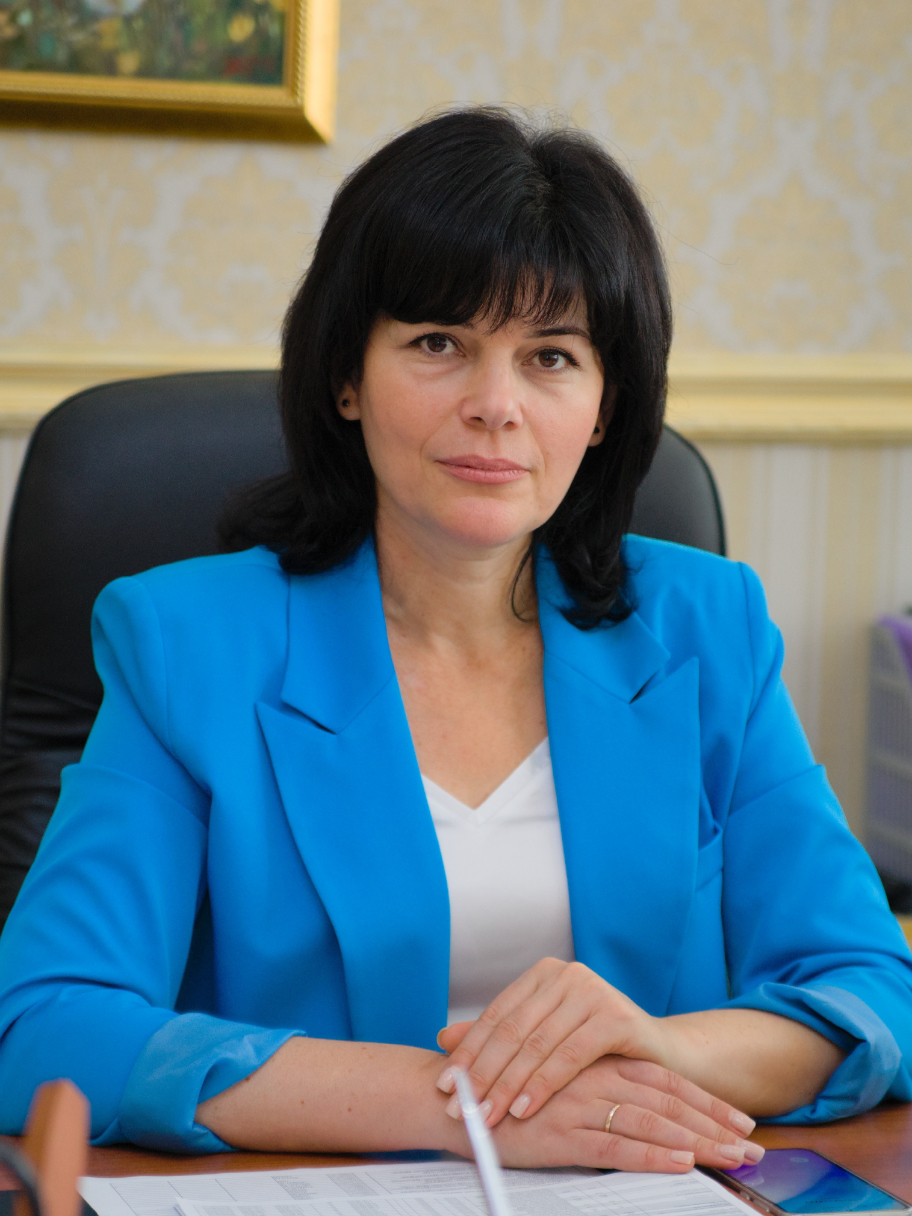 Замминистра сельского хозяйства Крыма Алиме Зарединову отправили в отставку