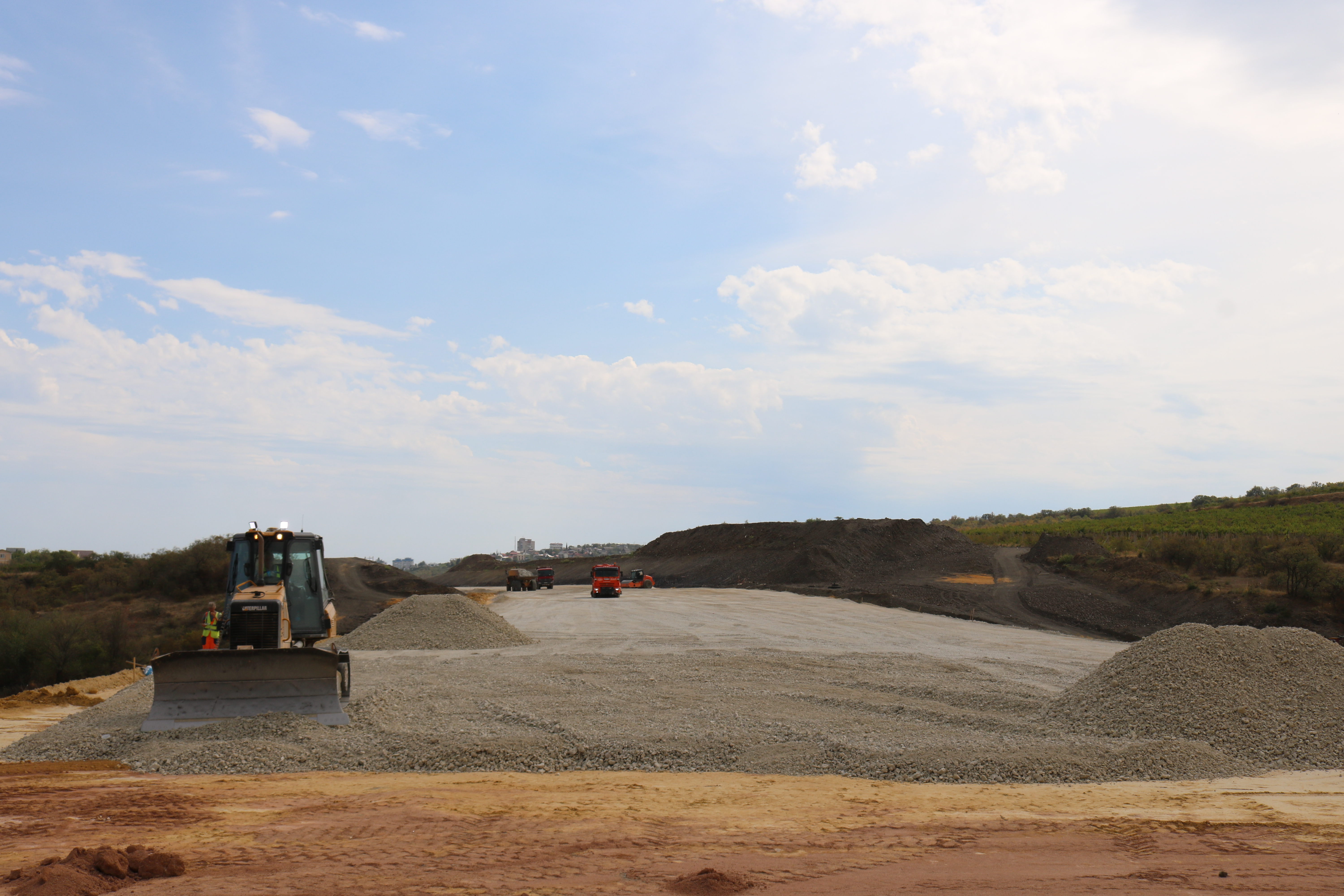 Строительство дороги в обход Алушты готово почти на 40 процентов