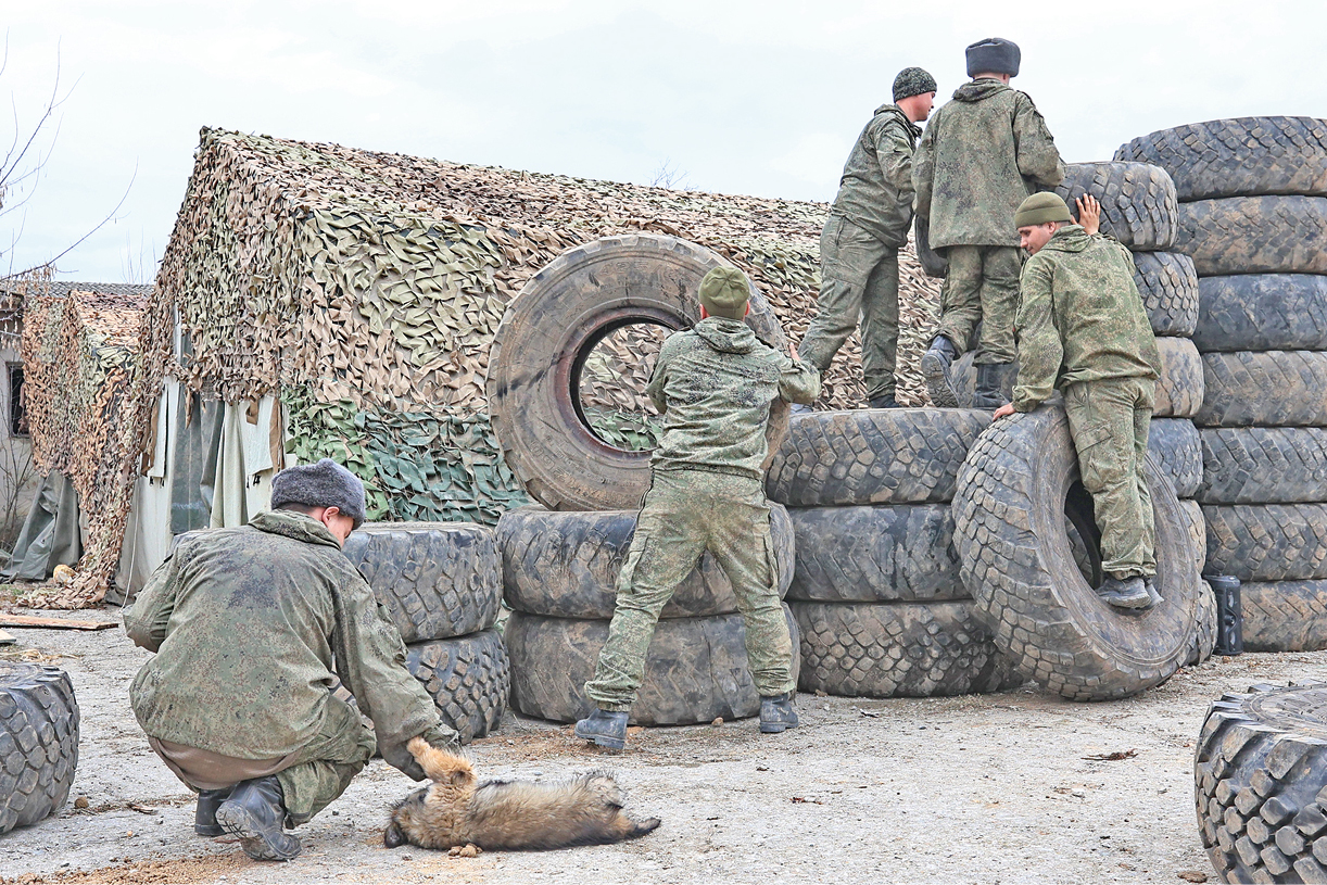 Защищать, любить и строить: о чем мечтают наши ребята в зоне СВО