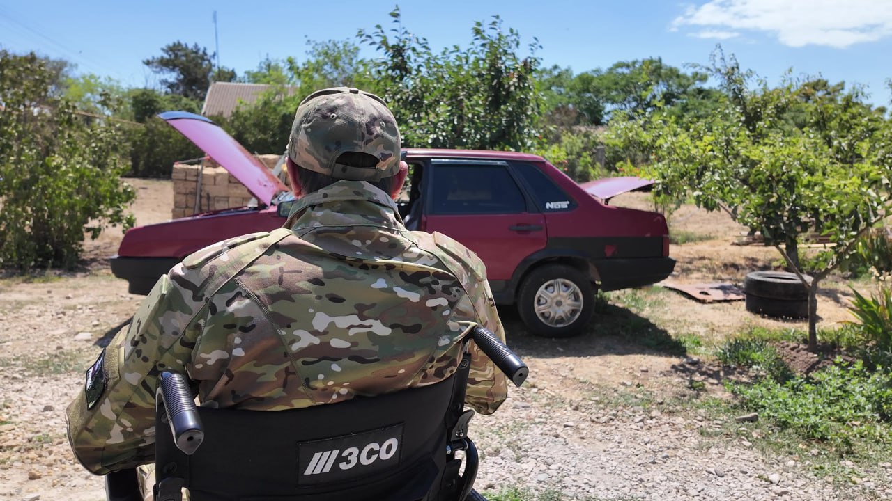 Ветеран СВО из Крыма с позывным "Кипиш" после ранения подарил товарищам свой автомобиль