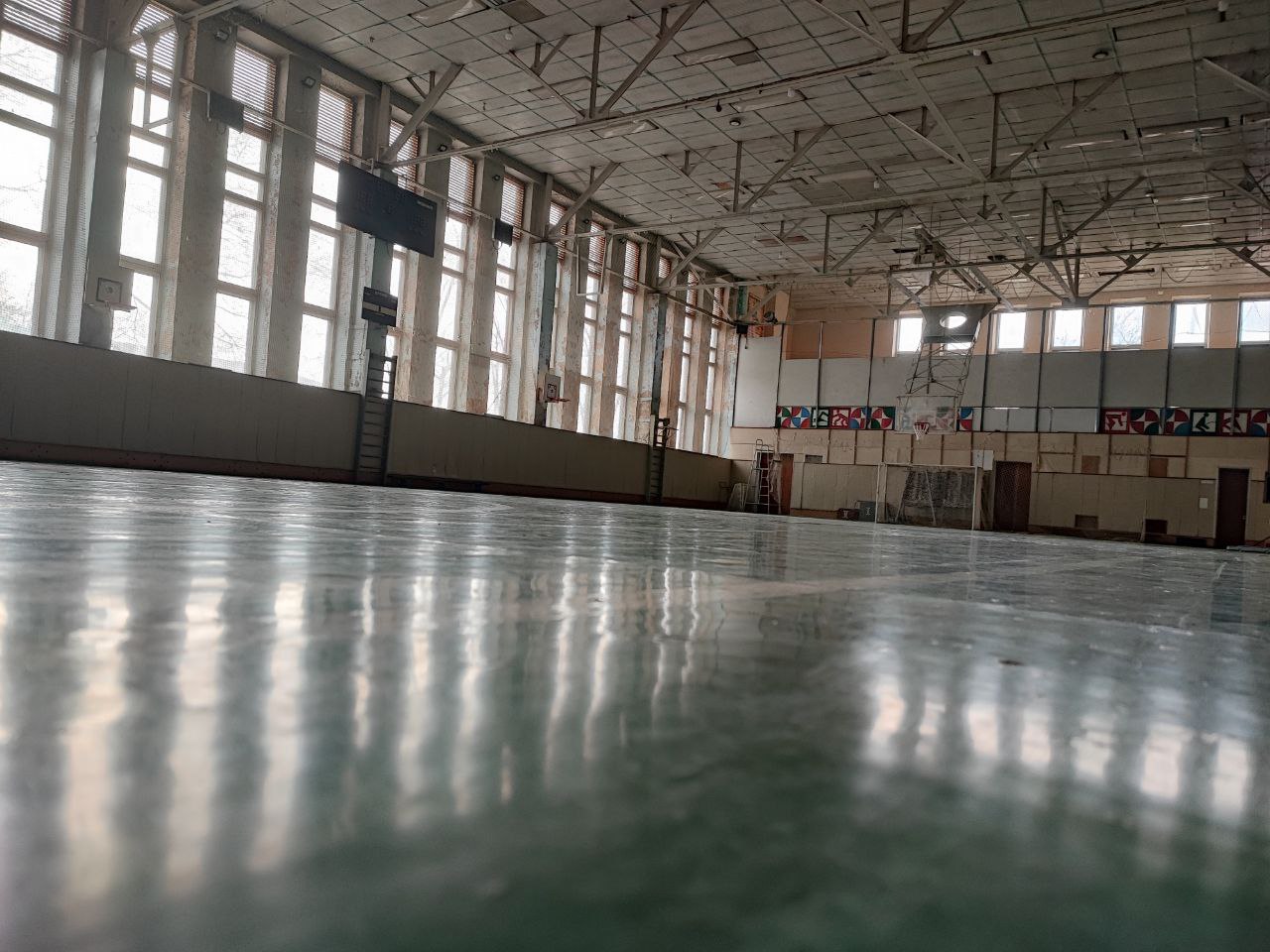 В Керчи за счет денег от продажи имущества украинских граждан отремонтируют Дворец спорта «Судостроитель»