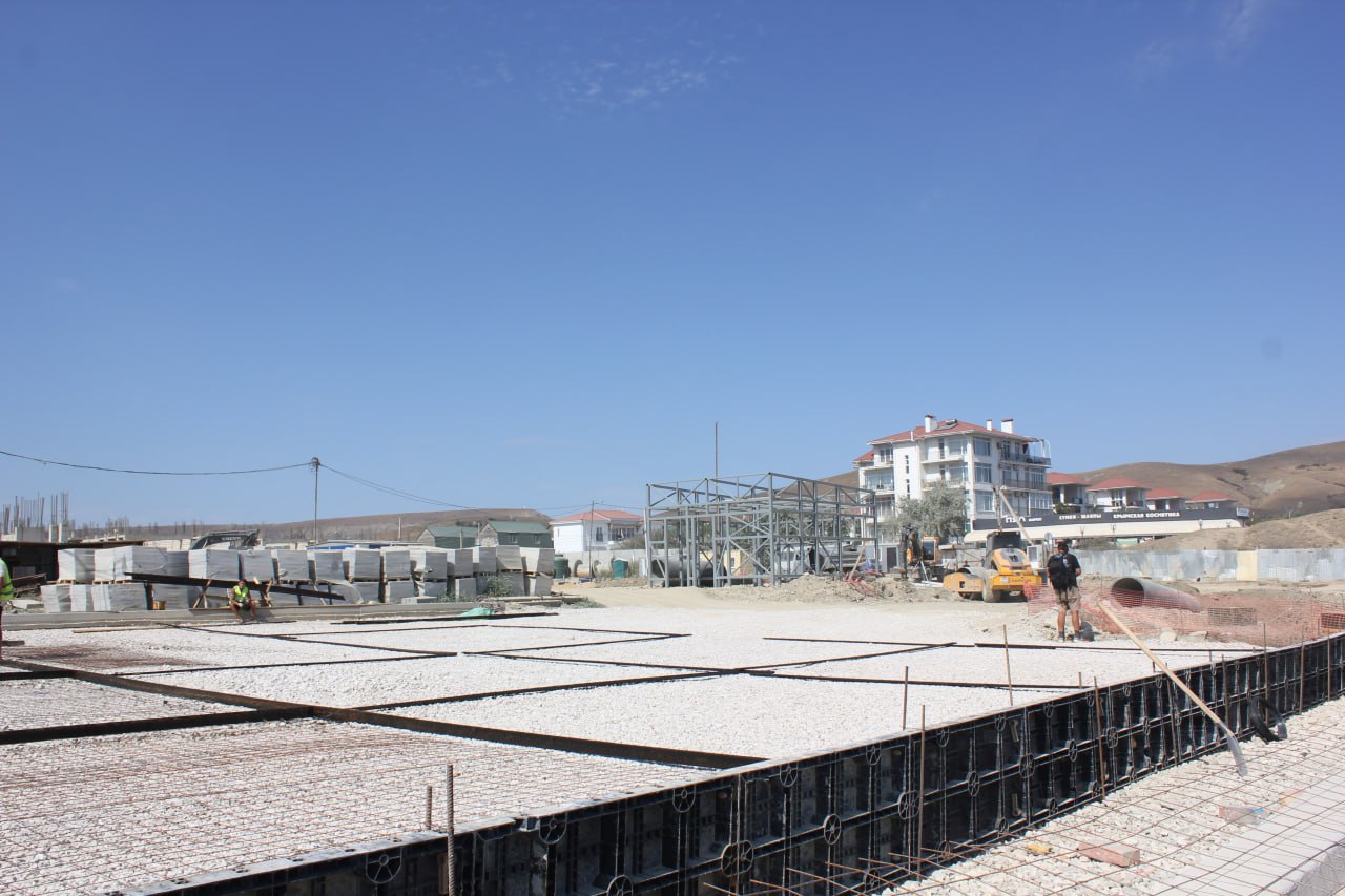 Стало известно, когда завершится реконструкция набережной в Коктебеле