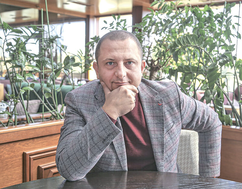 О расселении из аварийного общежития «Звездочка», сборе гуманитарной помощи и духовности: интервью