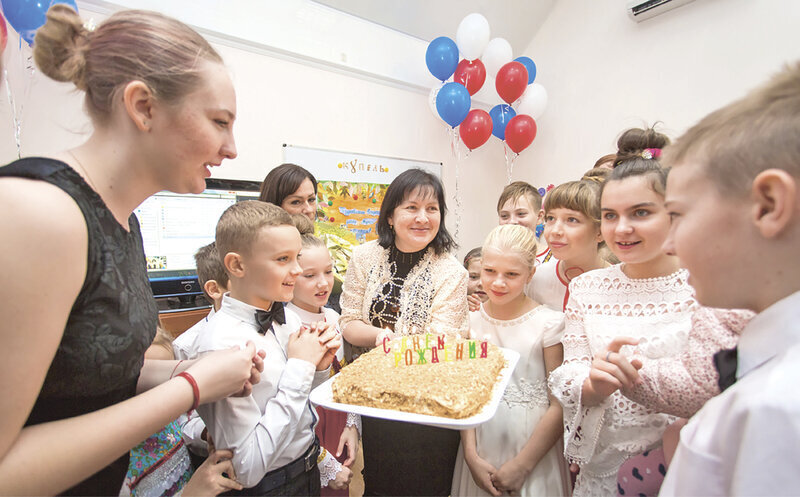 Как евпаторийский педагог совмещает журналистскую деятельность и уроки в воскресной школе