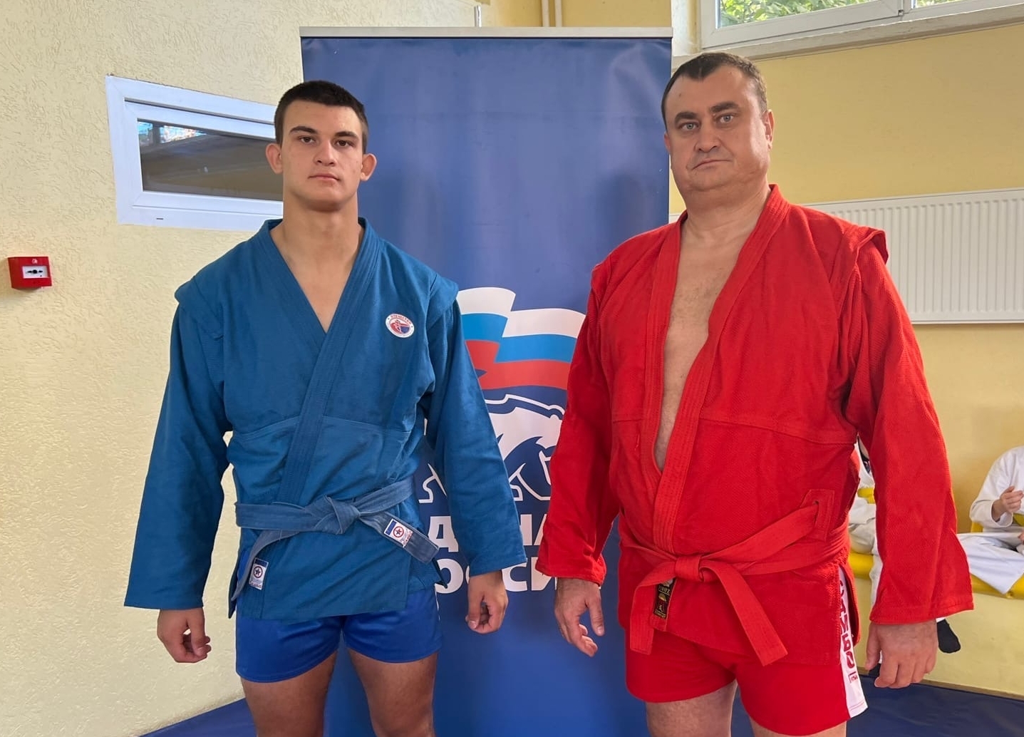 От отца к сыну: крымский самбист Роман Соменко рассказал, как воспитал чемпиона
