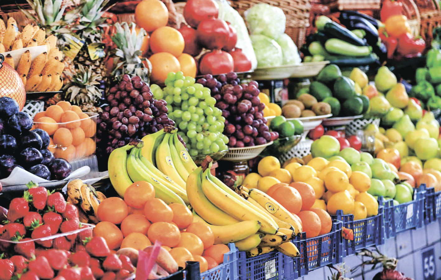 Эксперт рассказала, как правильно мыть фрукты и ягоды перед употреблением